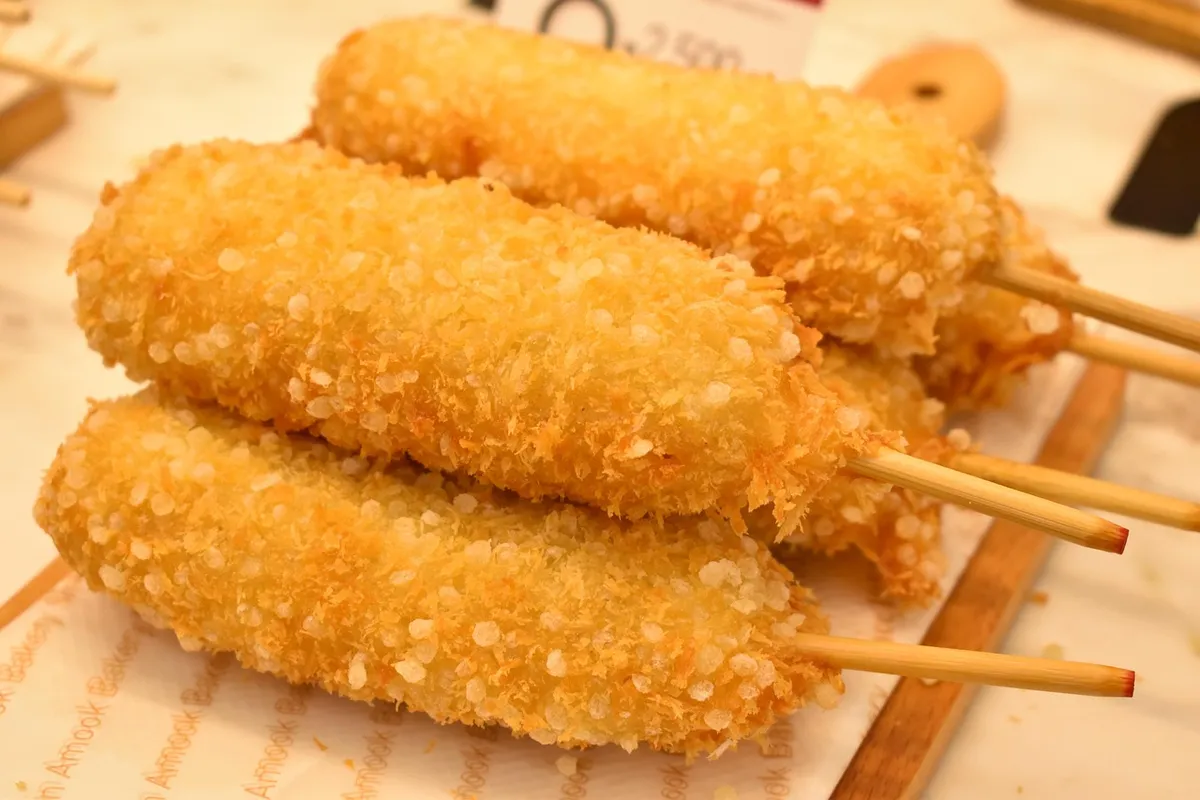 韓国の街食、韓国のスナック、韓国のホットドッグ、オレンジ食品、ストリートフード、韓国のストリートフード